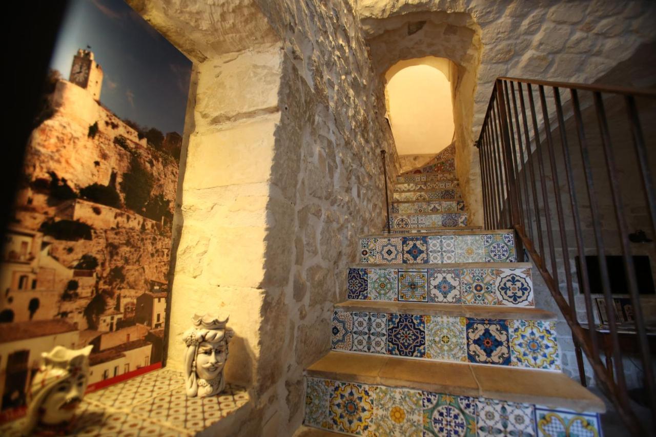 Case-Grotte Degli Avi, Esperienza Abitativa In Grotta Modica Ngoại thất bức ảnh