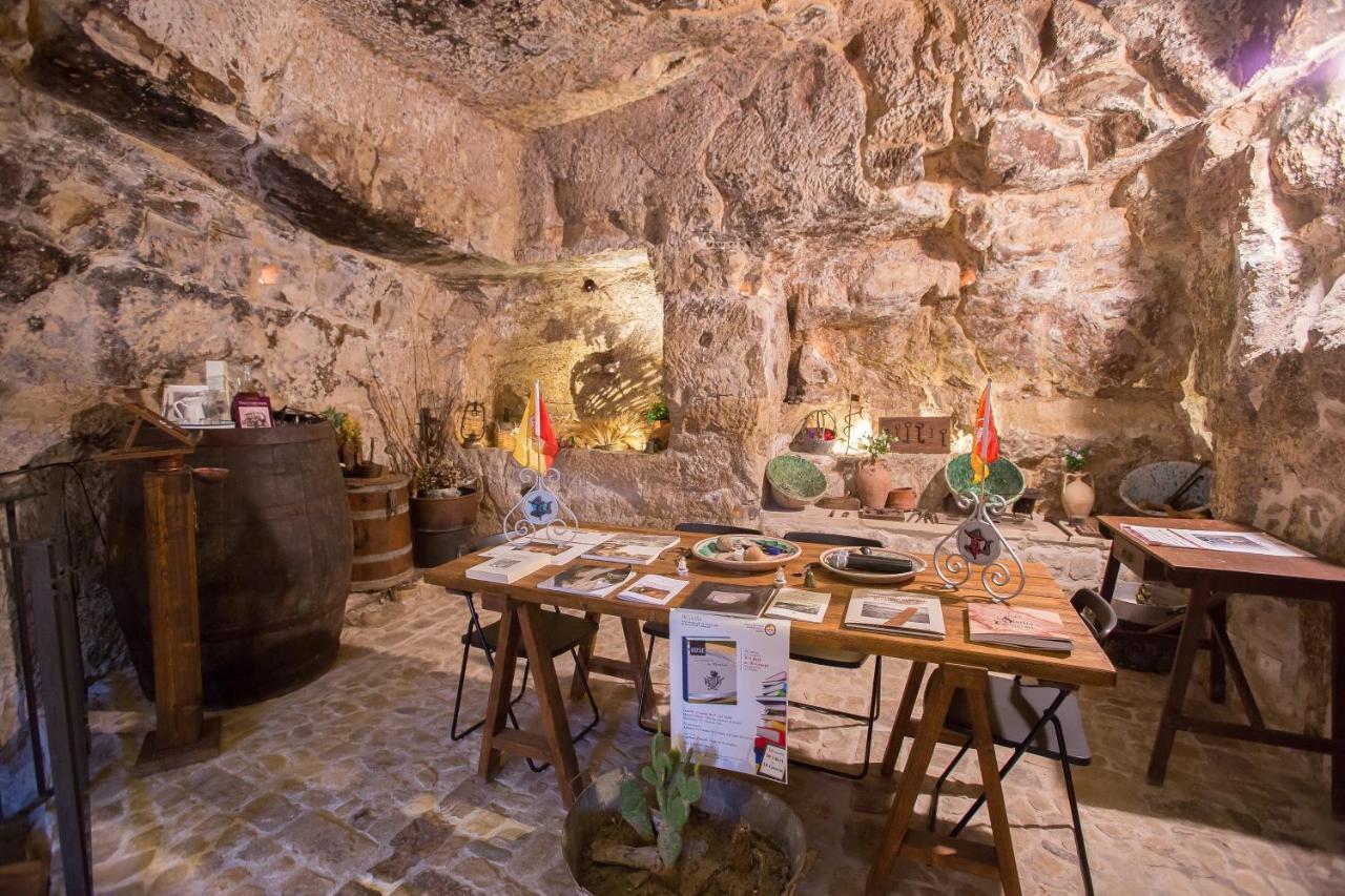 Case-Grotte Degli Avi, Esperienza Abitativa In Grotta Modica Ngoại thất bức ảnh