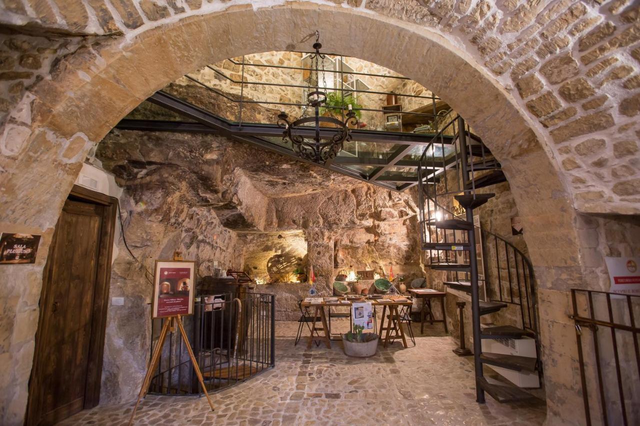 Case-Grotte Degli Avi, Esperienza Abitativa In Grotta Modica Ngoại thất bức ảnh