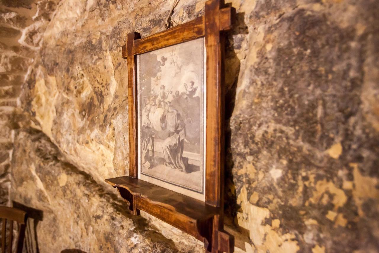 Case-Grotte Degli Avi, Esperienza Abitativa In Grotta Modica Ngoại thất bức ảnh